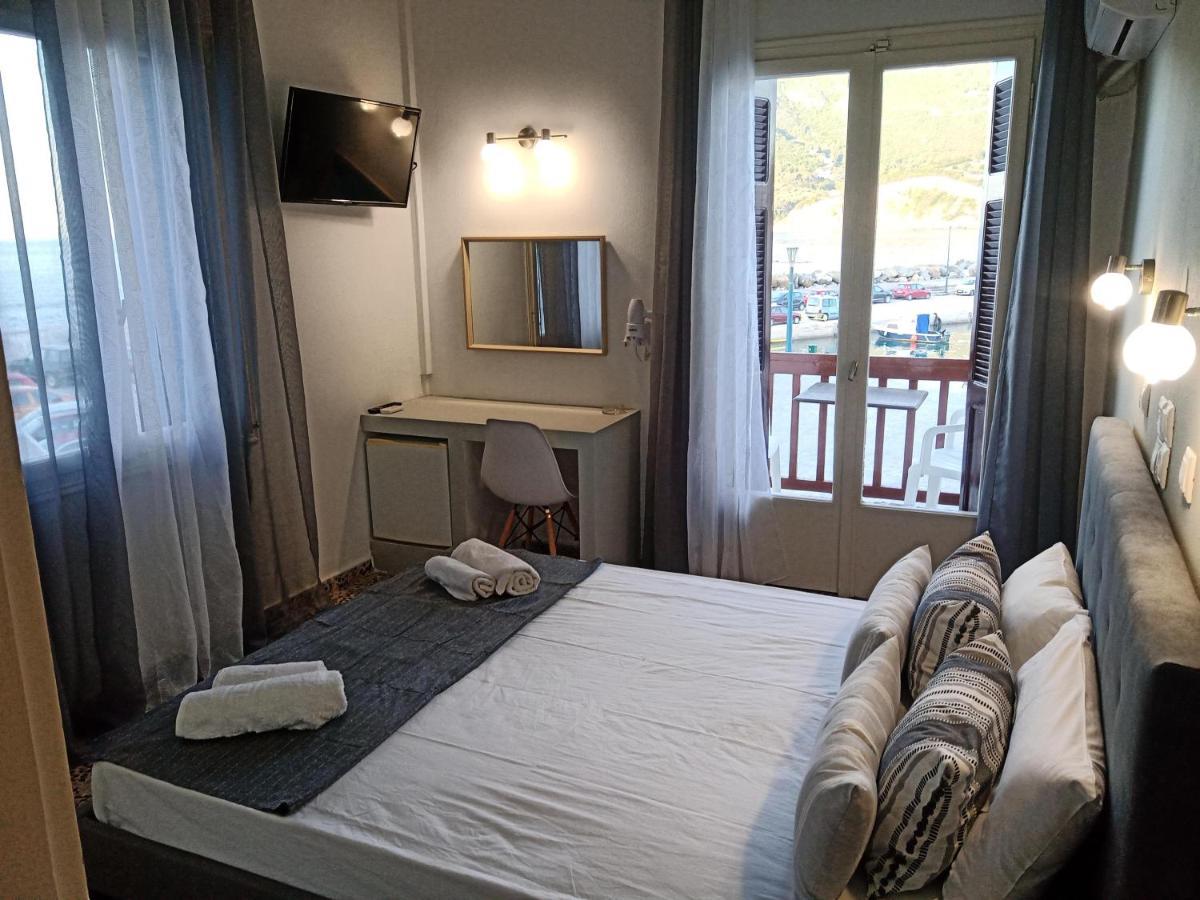Georgios L Hotel Skopelos Exterior foto